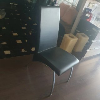 Silla de diseño contemporáneo con tapizado