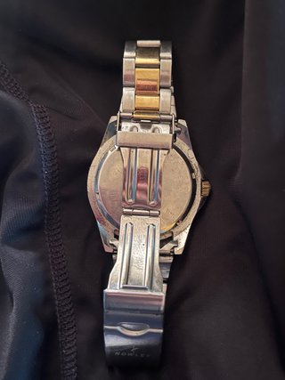 Reloj Nowley Plateado y Dorado