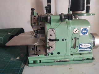 Máquina de Coser Merrow 3U