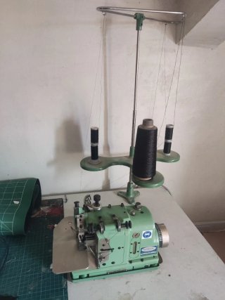 Máquina de Coser Merrow 3U