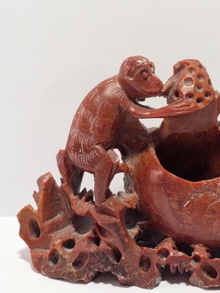 Scultura In Pietra Saponaria Cinese Scimmietta XX