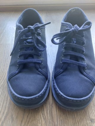 Zapatillas Camper Azules.