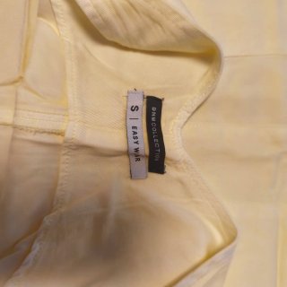 Peto veraniego amarillo