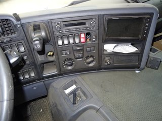 Scania P 400-CAMIONES GRUA