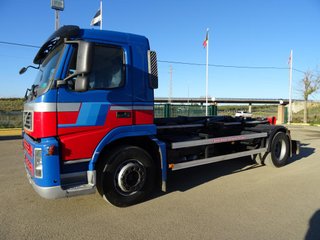 Volvo FM 300-CAMIONES GANCHO PORTACONTENEDOR