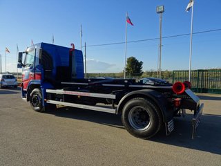 Volvo FM 300-CAMIONES GANCHO PORTACONTENEDOR