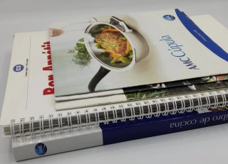 Lote 5 revistas y libros cocina