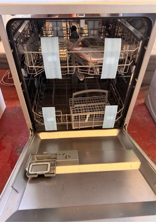 LAVAVAJILLAS NUEVO A ESTRENAR EN INOX MIDEA