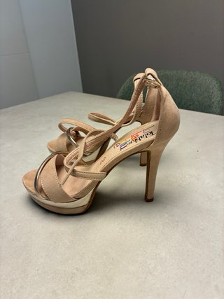 Sandalias Lolablue Piel Tacón Alto Beige/Oro Talla