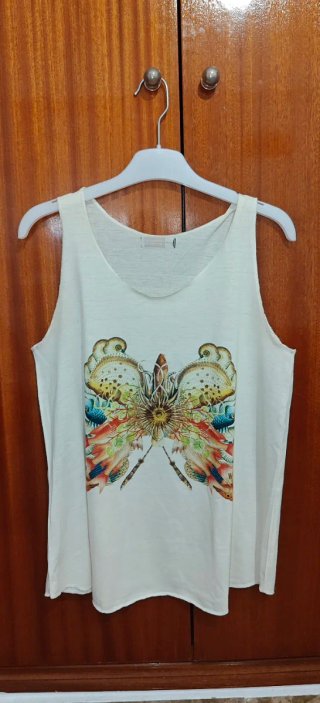 Camiseta tirantes ancha con estampado mariposa S