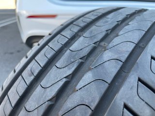 Neumático Pirelli Cinturato P7 225/45/18