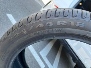 Neumático Pirelli Cinturato P7 225/45/18