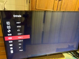 TV Smart 50” Negra (sin mando)