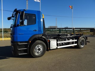Mercedes AXOR 18 33-CAMIONES GANCHO PORTACONTENEDO