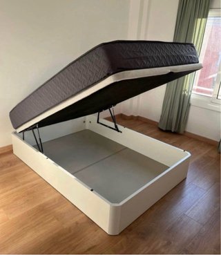 Cama abatible con Cabezl