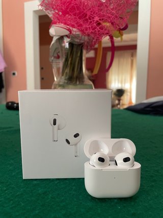 Apple AirPods 3 MagSafe