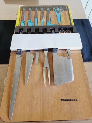 Set de Cuchillos Vintage MAGEFESA 1970