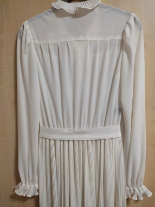 Vestido Blanco Vintage Plisado