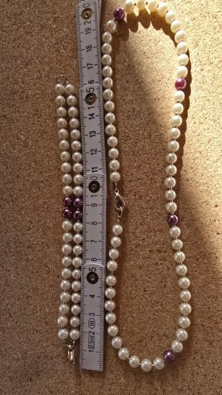 Parure di perle sintetiche