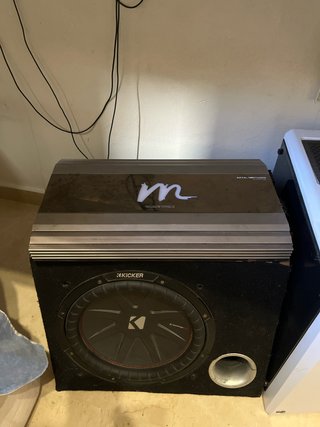 Subwoofer Kicker 12 y Etapa Magnat MA1500