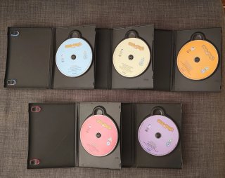 5 DVDs Hello Kitty's Paradise