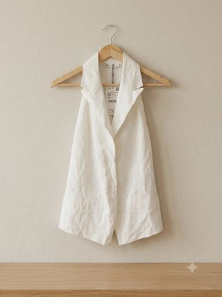 Chaleco ZARA cuello halter blanco Talla XS