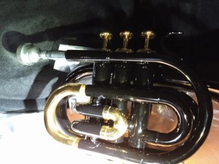 Trompeta Jupiter con boquilla de plata