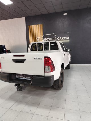 Toyota Hilux 2022