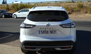 NISSAN QASHQAI DIGT 103kW NConnecta + TECHO SOLAR