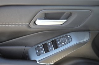 NISSAN QASHQAI DIGT 103kW NConnecta + TECHO SOLAR