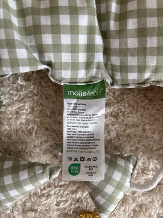 Nido reductor bebé cuadros verde