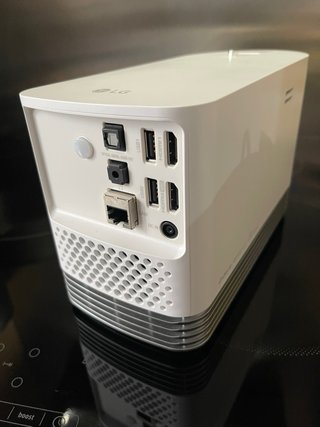 Proyector LG Full HD HF80LSR