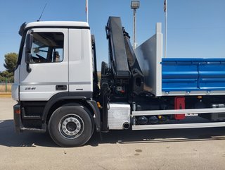 Mercedes ANTOS 25 41-CAMIONES GRUAS