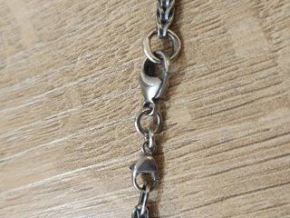 Cadena de plata envejecida