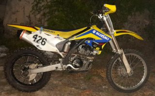 Suzuki RMZ 250