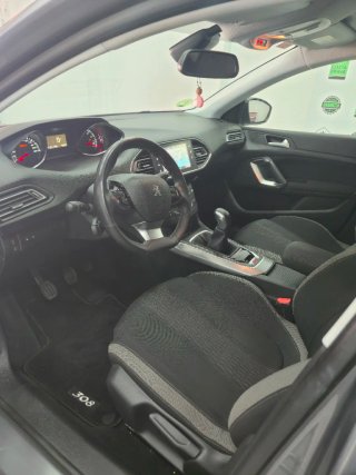 Peugeot 308, solo 104.000km impecable!