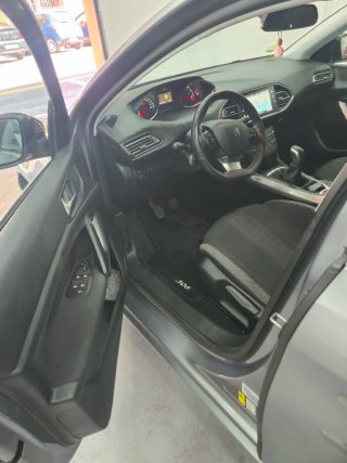 Peugeot 308, solo 104.000km impecable!