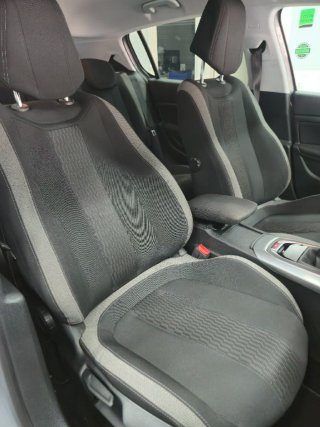 Peugeot 308, solo 104.000km impecable!