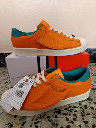 ADIDAS SUPERSTAR VINTAGE x POKÉMON-CHARIZARD