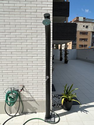 Ducha Solar Exterior Negra