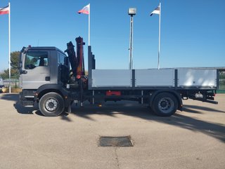 MAN TGM 18 290-CAMIONES GRUA