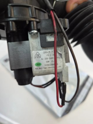 Bomba de agua Corberó CLT1270 — 15 €