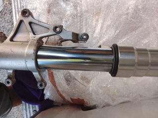Horquilla invertida GSXR 2001