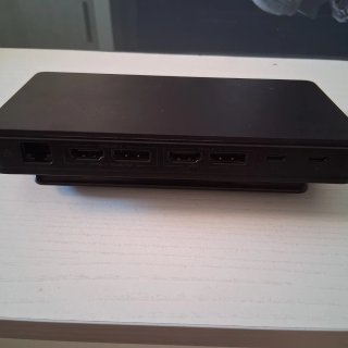 Estación de acoplamiento USB-C. Marca UGREEN