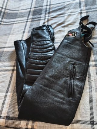 Pichi Moto Cuero Mujer