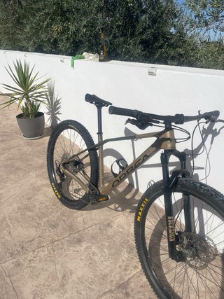 Orbea alma carbono montaña botellín incluido