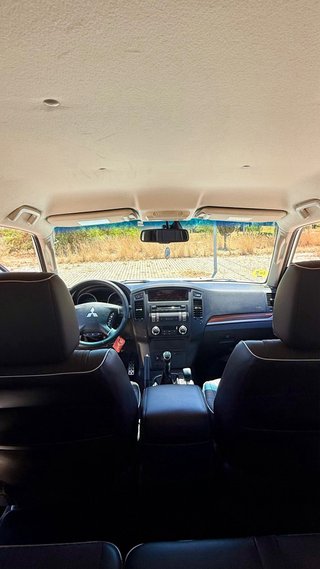 Mitsubishi Montero 2014