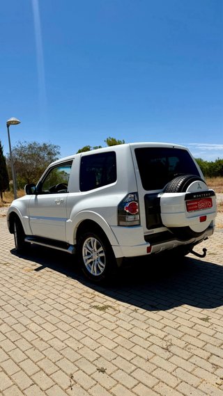Mitsubishi Montero 2014