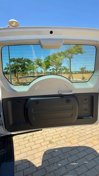 Mitsubishi Montero 2014
