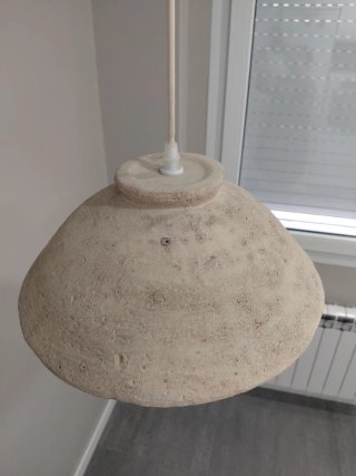 Lámpara de cerámica artesanal (sin bombilla)